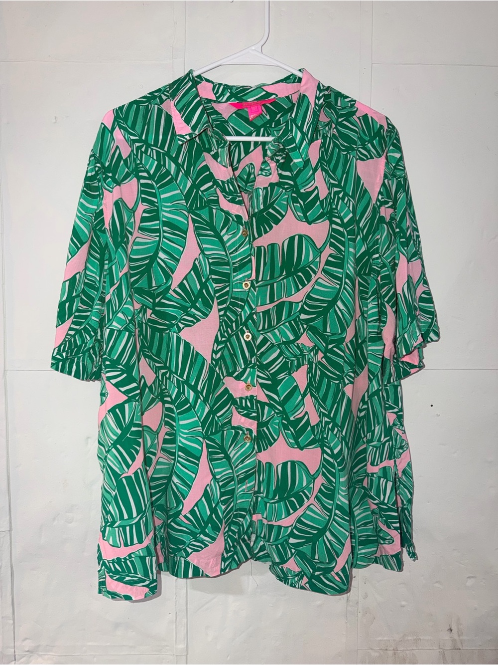Lilly Pulitzer Pink & Green Palm Leaf Button-Down Top